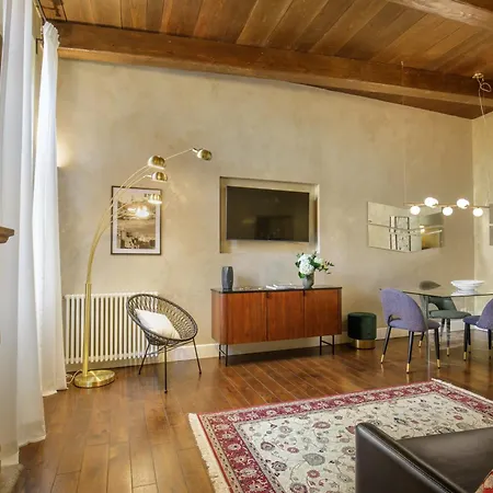 Spanish Steps Boutique *